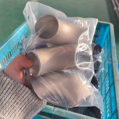 Raccords de tuyauterie Cuivre Nickel C70600 Coude à douille à 90 degrés 2